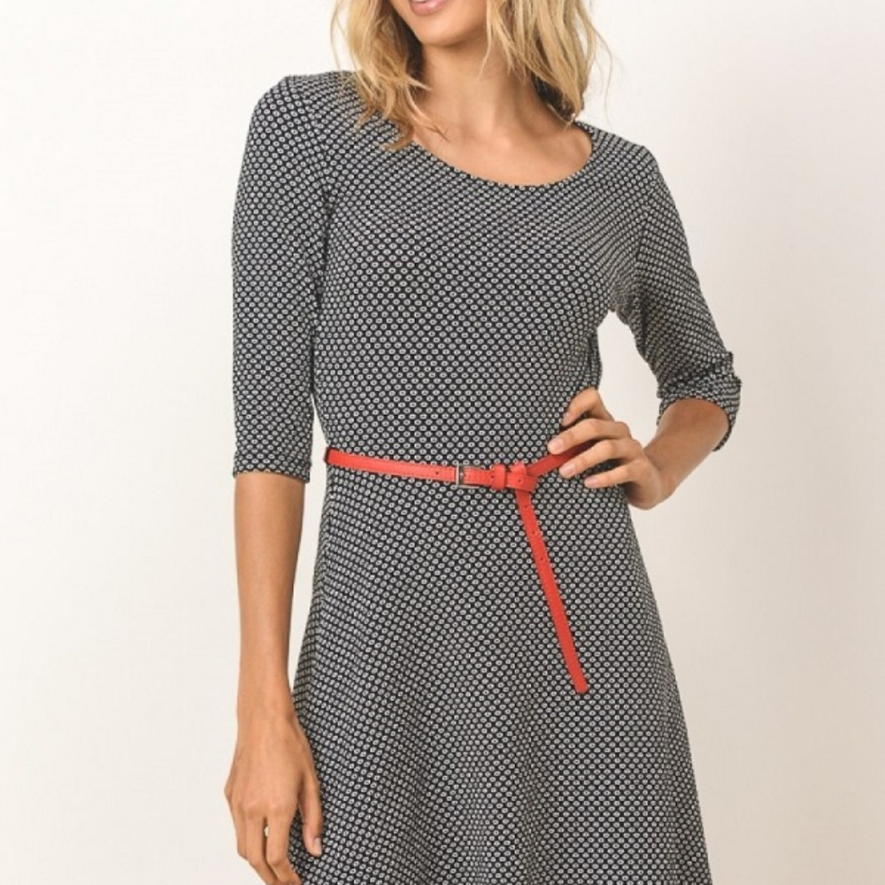 NEW Gilli Dress, Small - Picture 2 of 4